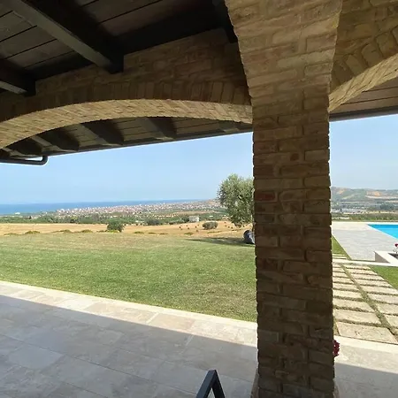 Di Lusso Rustica Con Vista Mare, Collina E Montagna Villa Rosa Di Martinsicuro